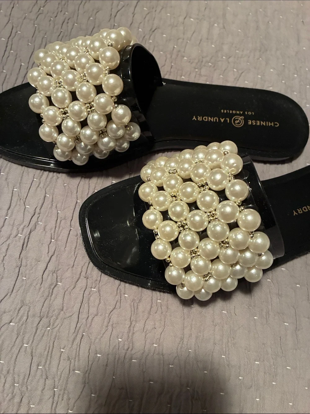 Chinese Laundry Black Slide Sandal with Pearl Embellishment. Size 7. Never worn